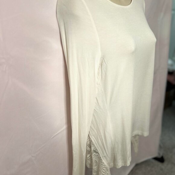 Women's White Long-Sleeve Top with Lace Backing Crossed Cut Split - Picture 3 of 6